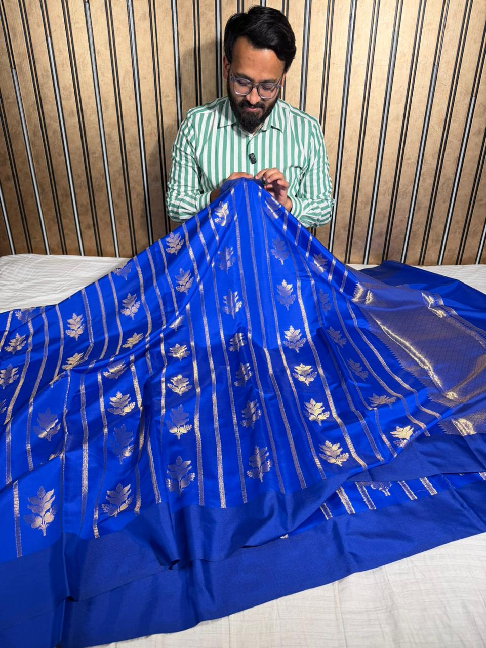 Royal Blue Chinia Silk Heritage Weave Banarasi Saree
