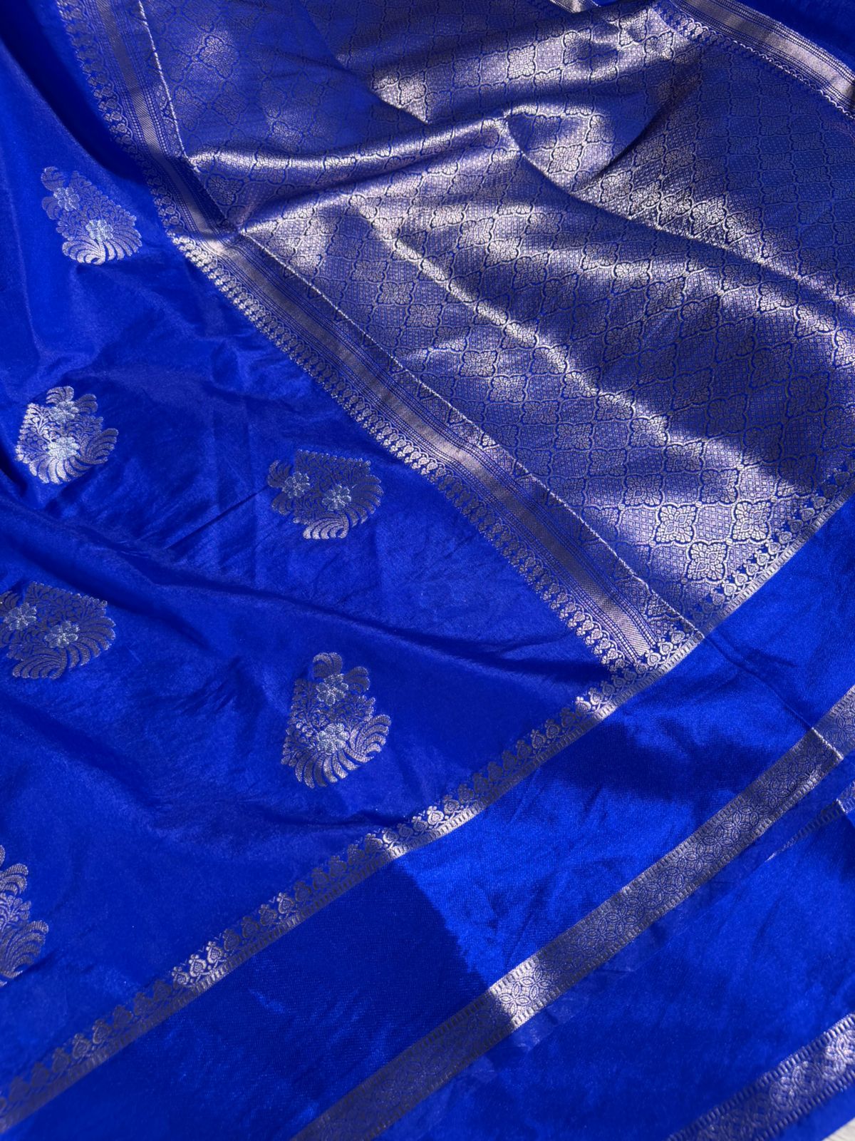 Royal Blue Chinia Silk Traditional Buta Weave Banarasi Saree - Image 2