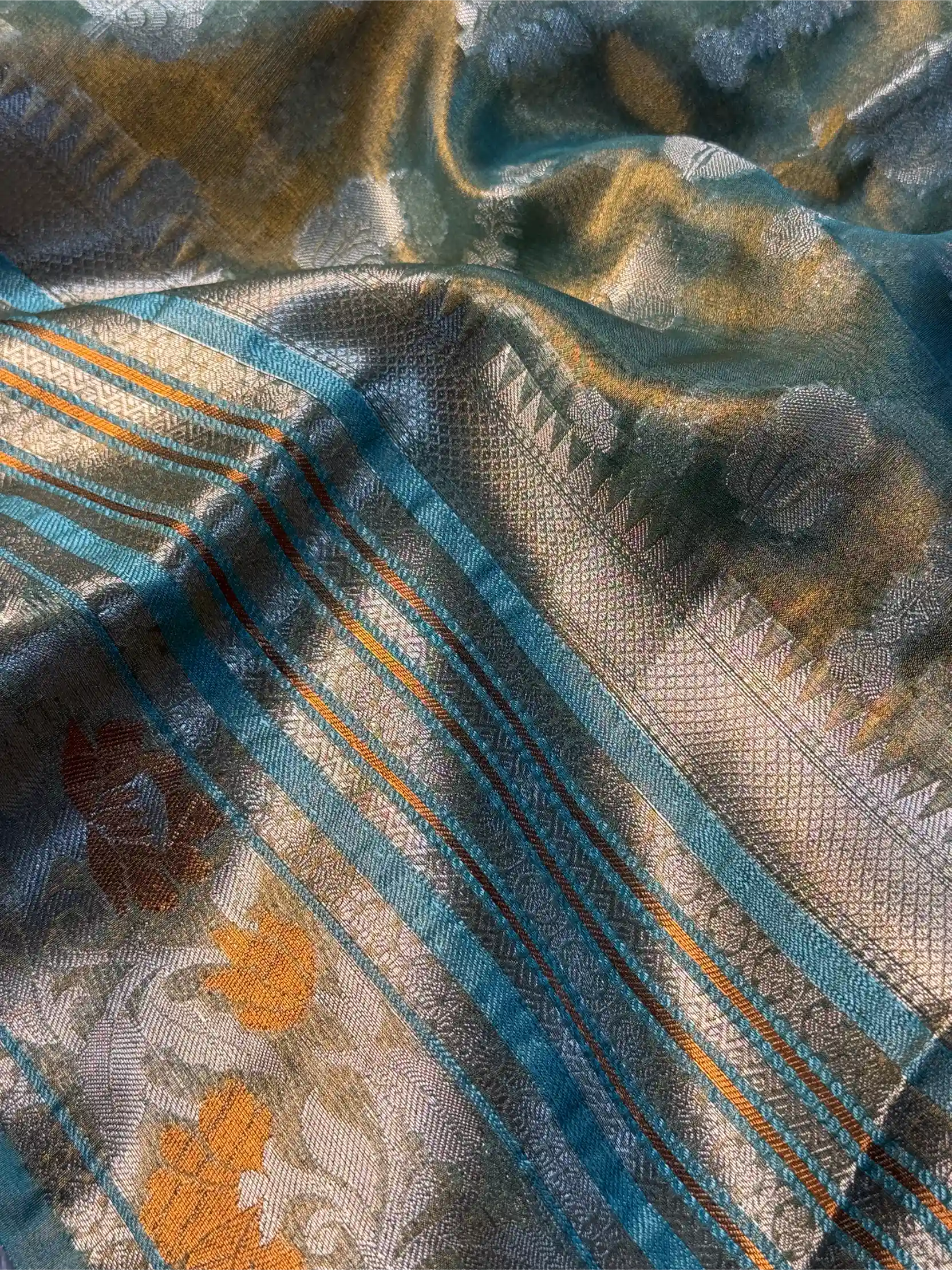 Sea Green Tissue Silk Jacquard Traditional Weave Banarasi Saree - Image 4