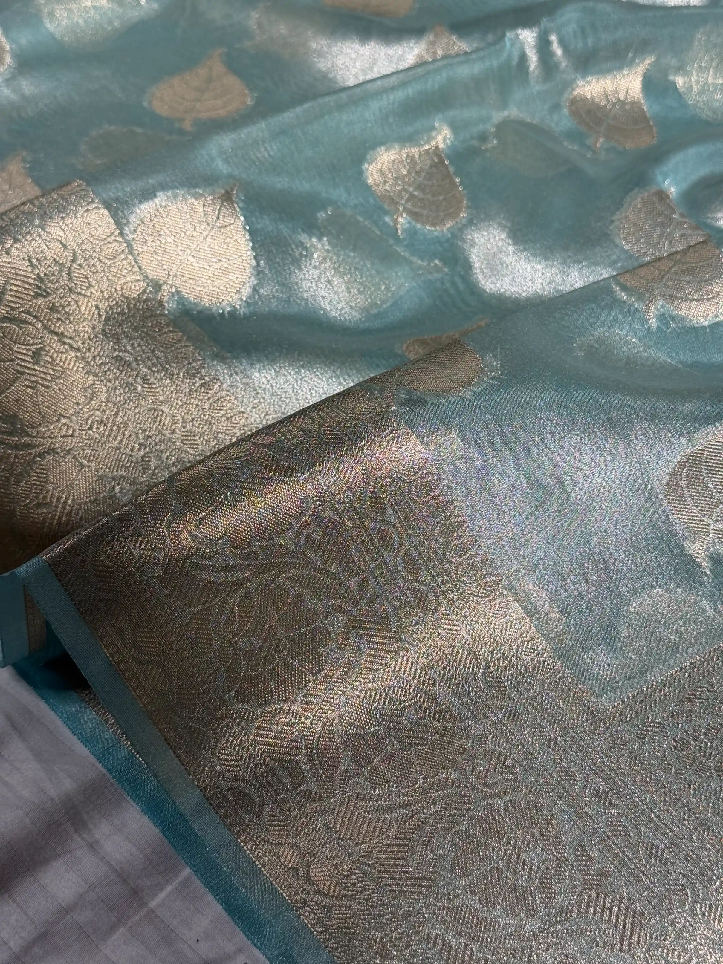 Sky Blue Glass Tissue Silk Banarasi Saree - Image 2