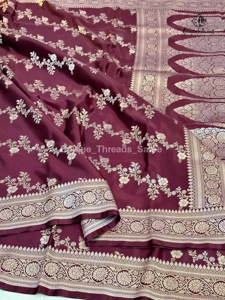 Wine Mashru Katan Silk Leheriya Weave Banarasi Saree - Image 5
